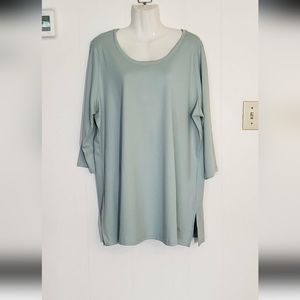 Isaac Mizrahi Live Essential Top